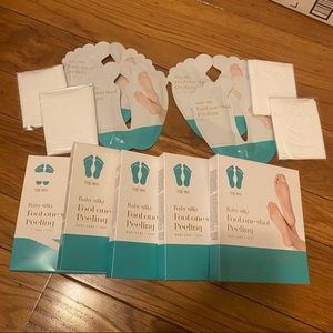 Holika Holika Peeling Foot Masks